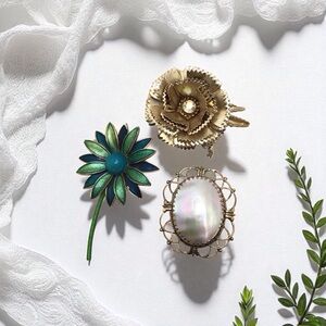 (3) Vintage Floral Enamel Metal Rhinestone Mother of Pearl Statement Brooches